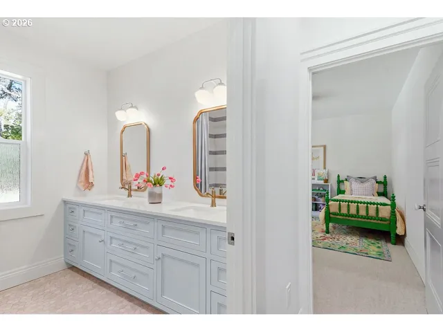 Bathroom-Hall
