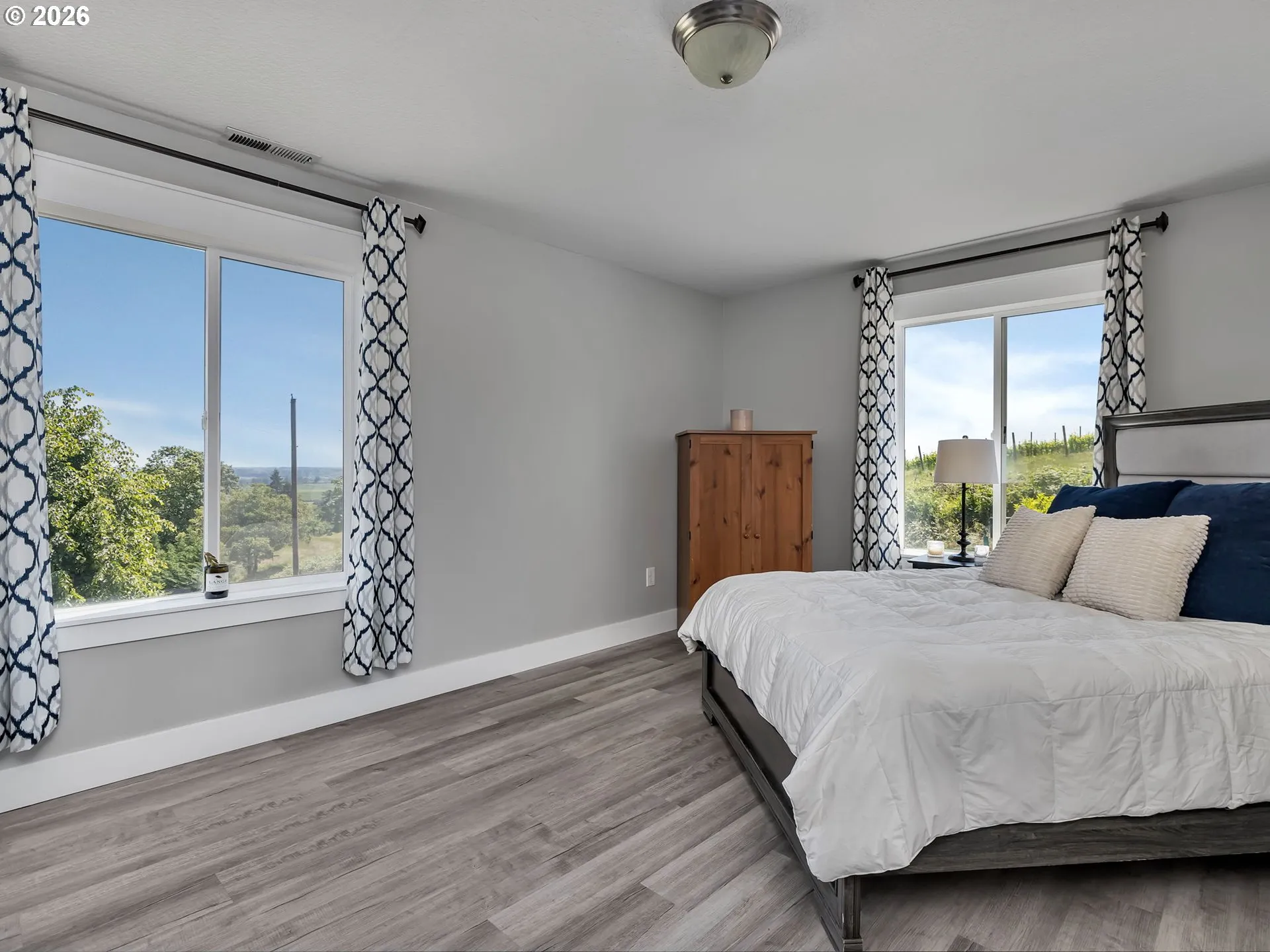 Bedroom, Owner's Suite-Main