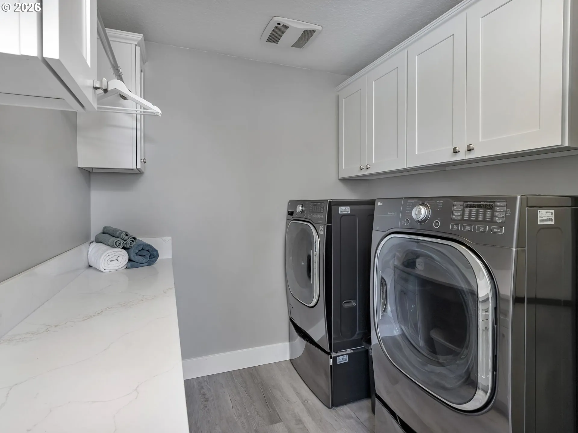 Laundry-Upper