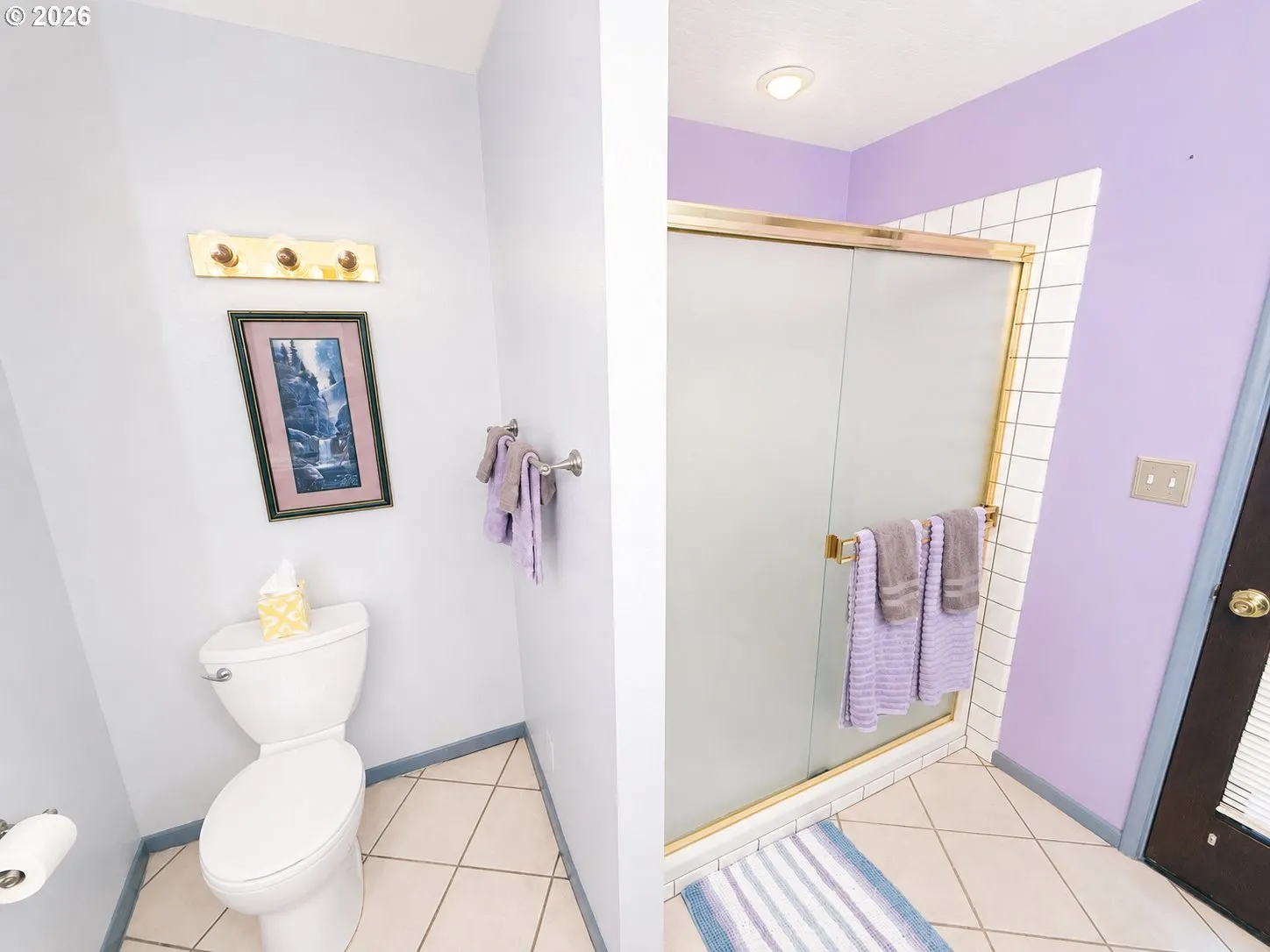 Bathroom-Upper