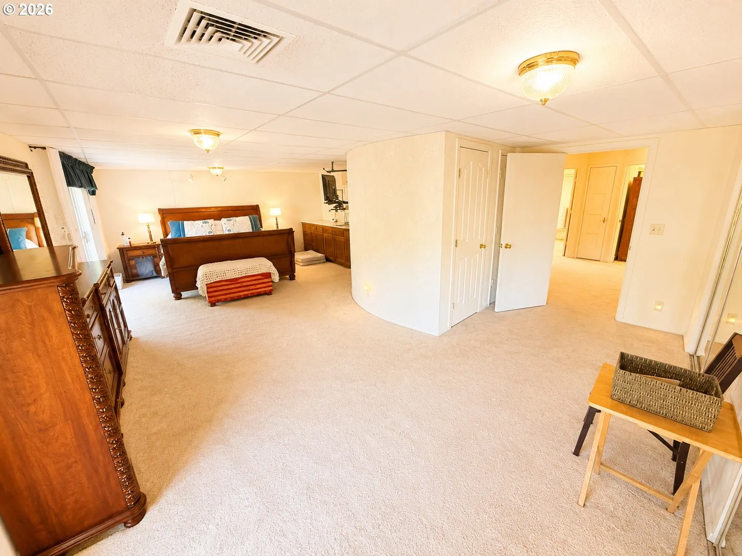 Bedroom, Owner's Suite