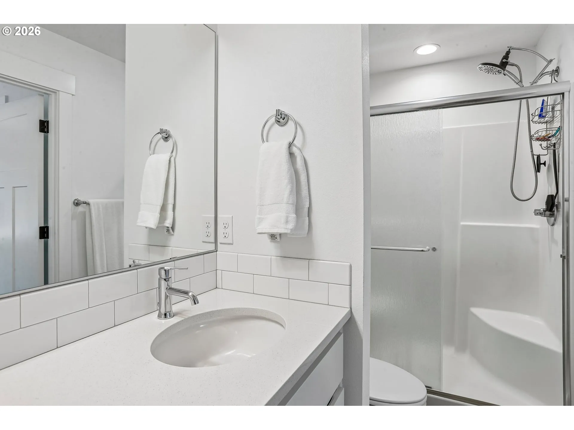 Bathroom-Walk in Shower