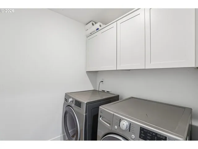 Laundry-Upper
