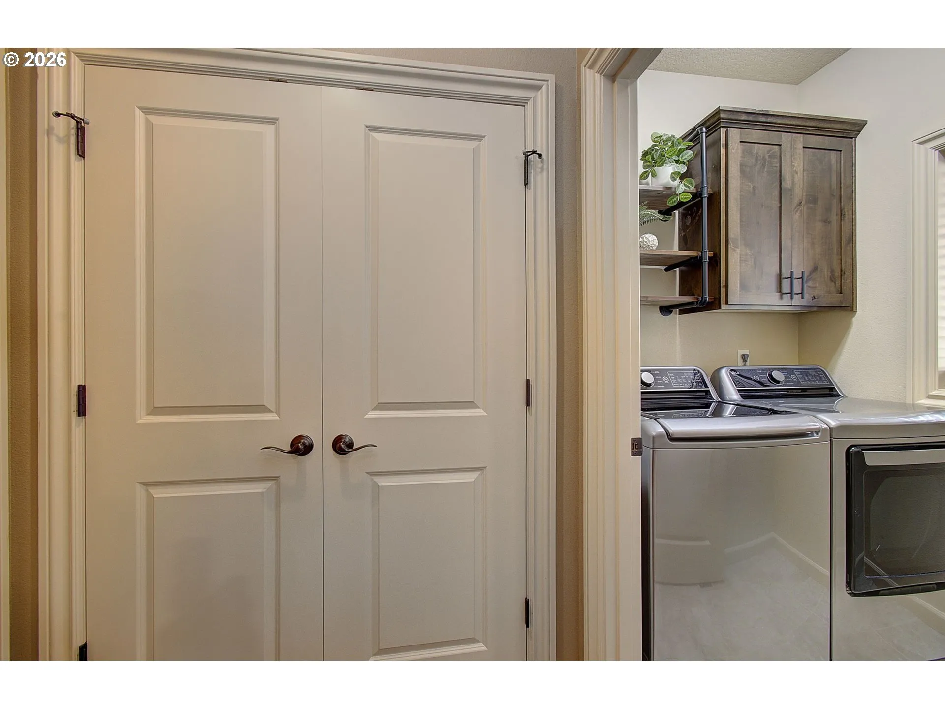 Pantry-Main