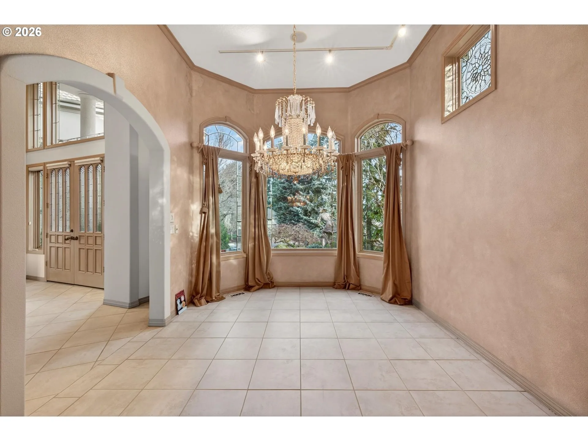 Dining Room-Formal