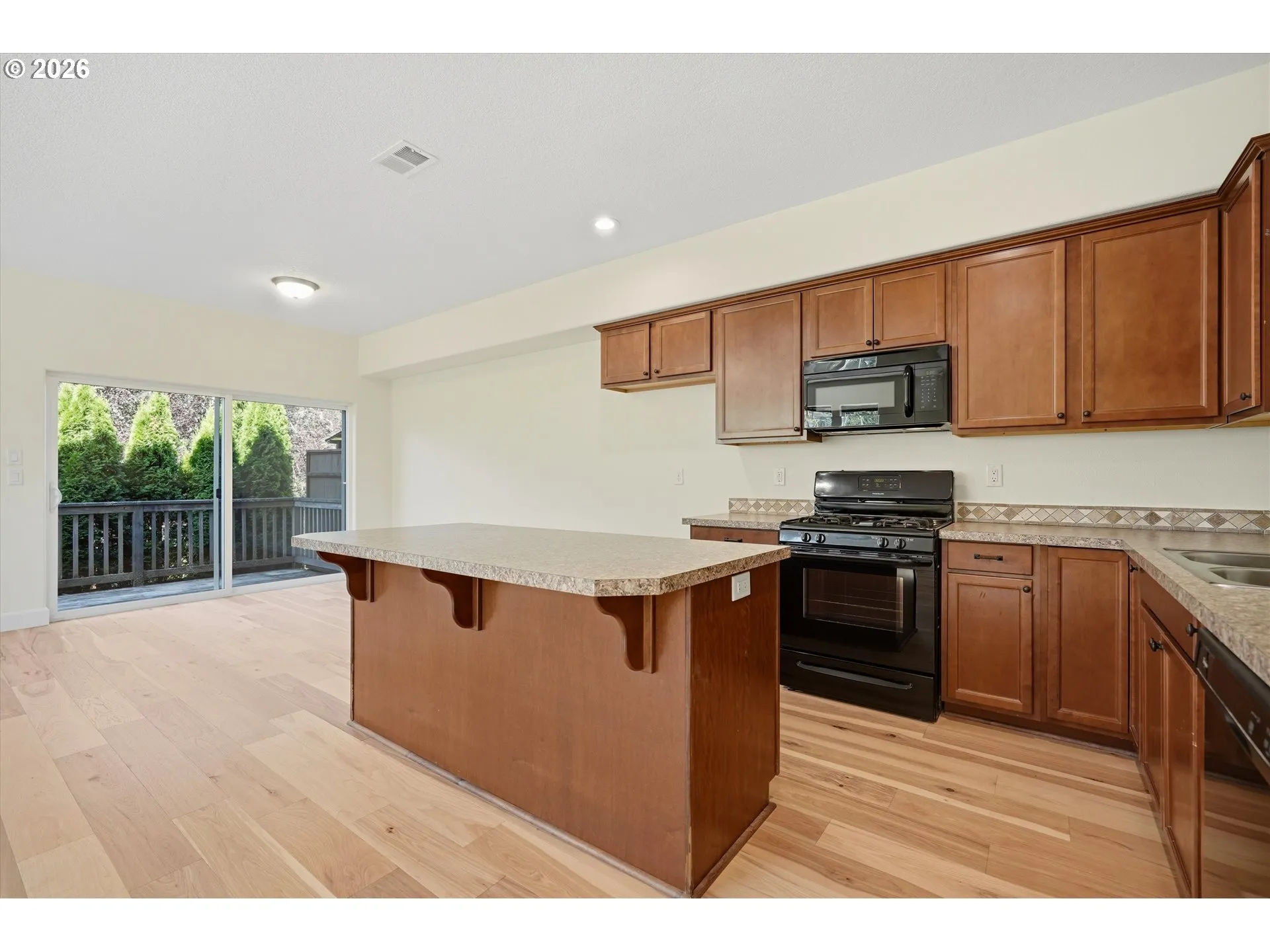 Kitchen-Island