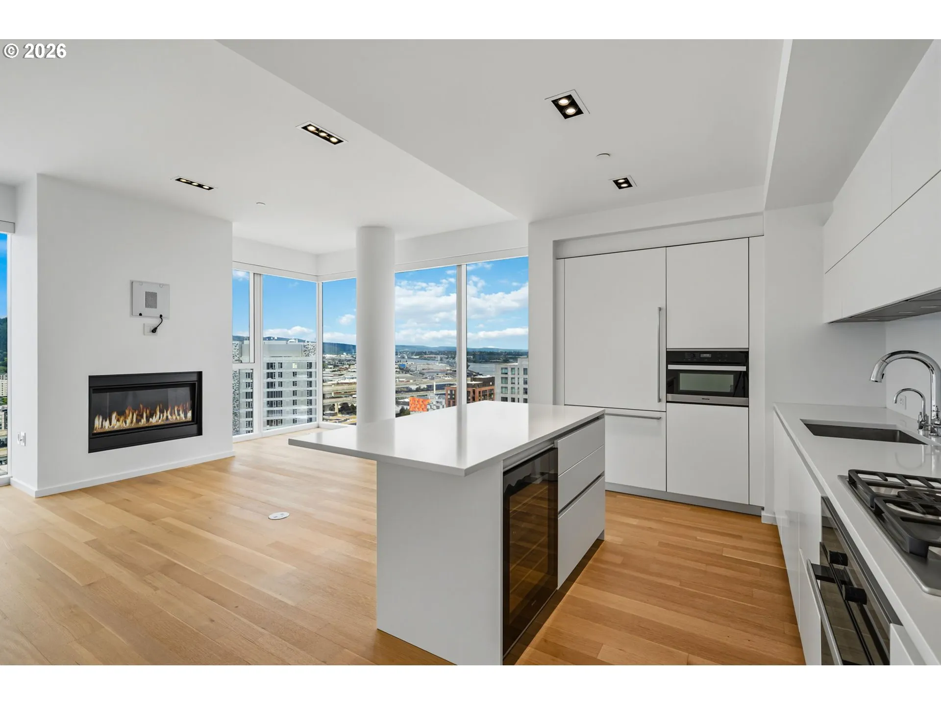 Kitchen/Living Room