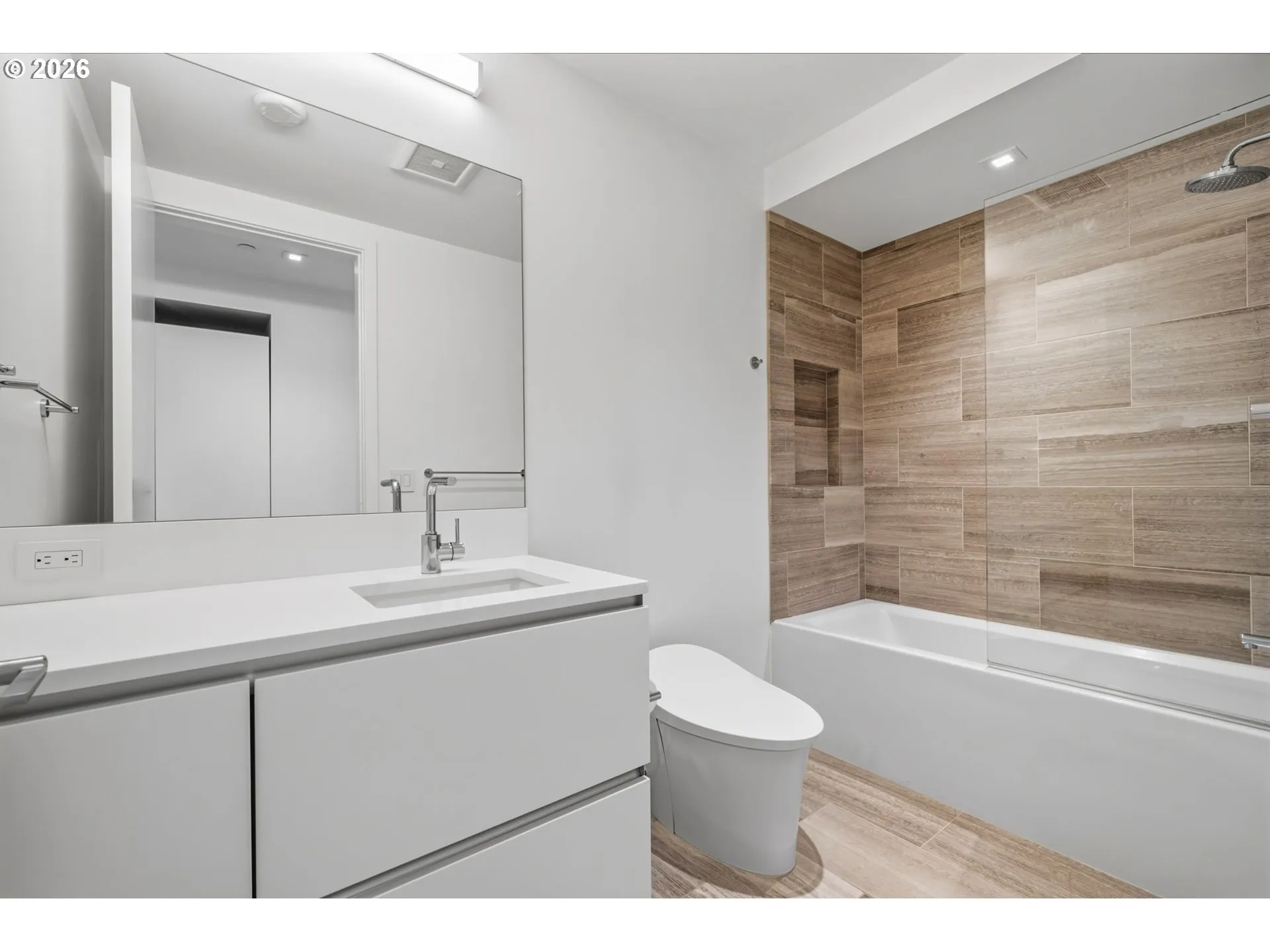 Bathroom-Hall