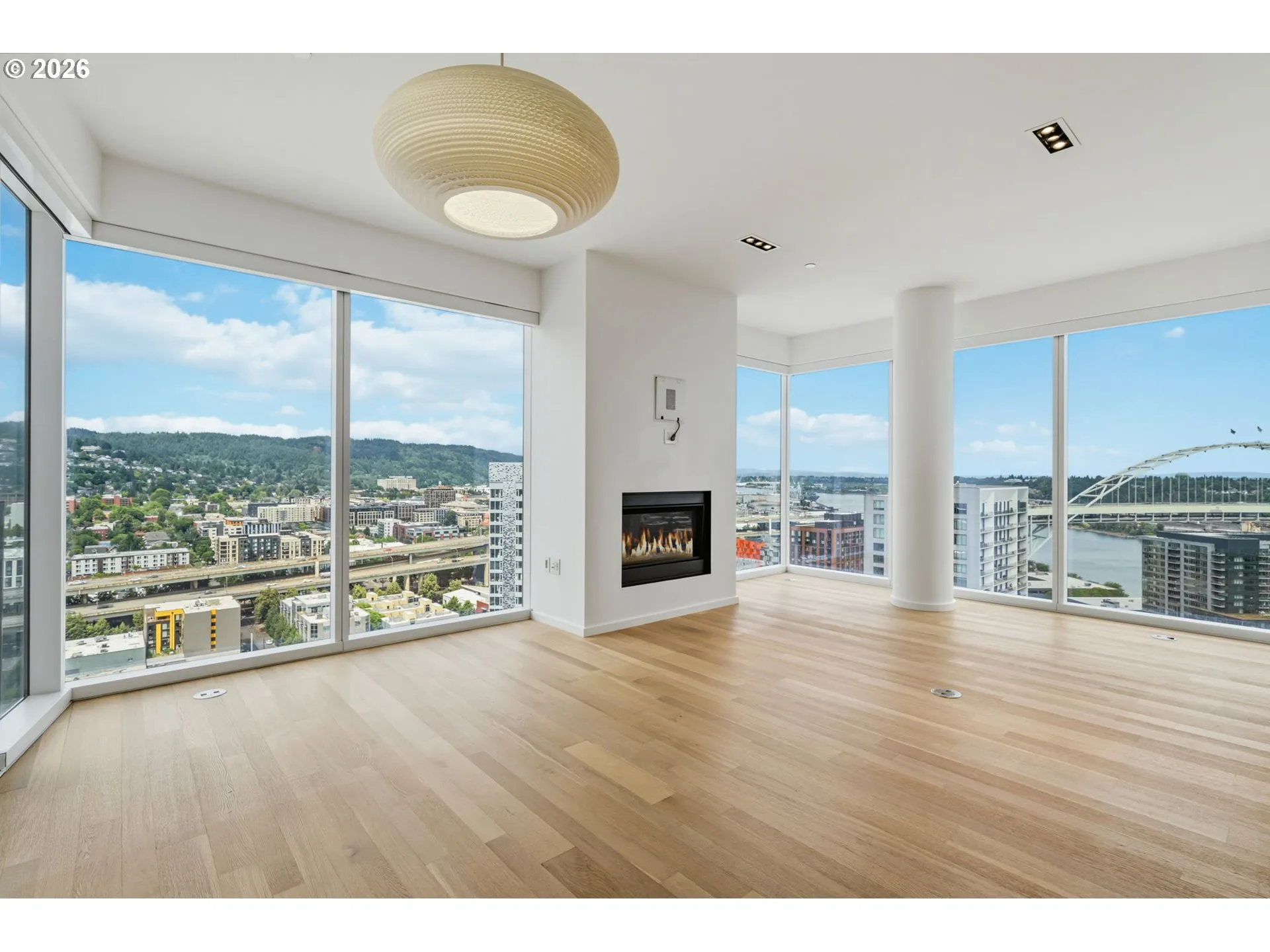 Living Room/Dining Room