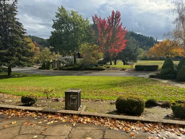 View-West Facing