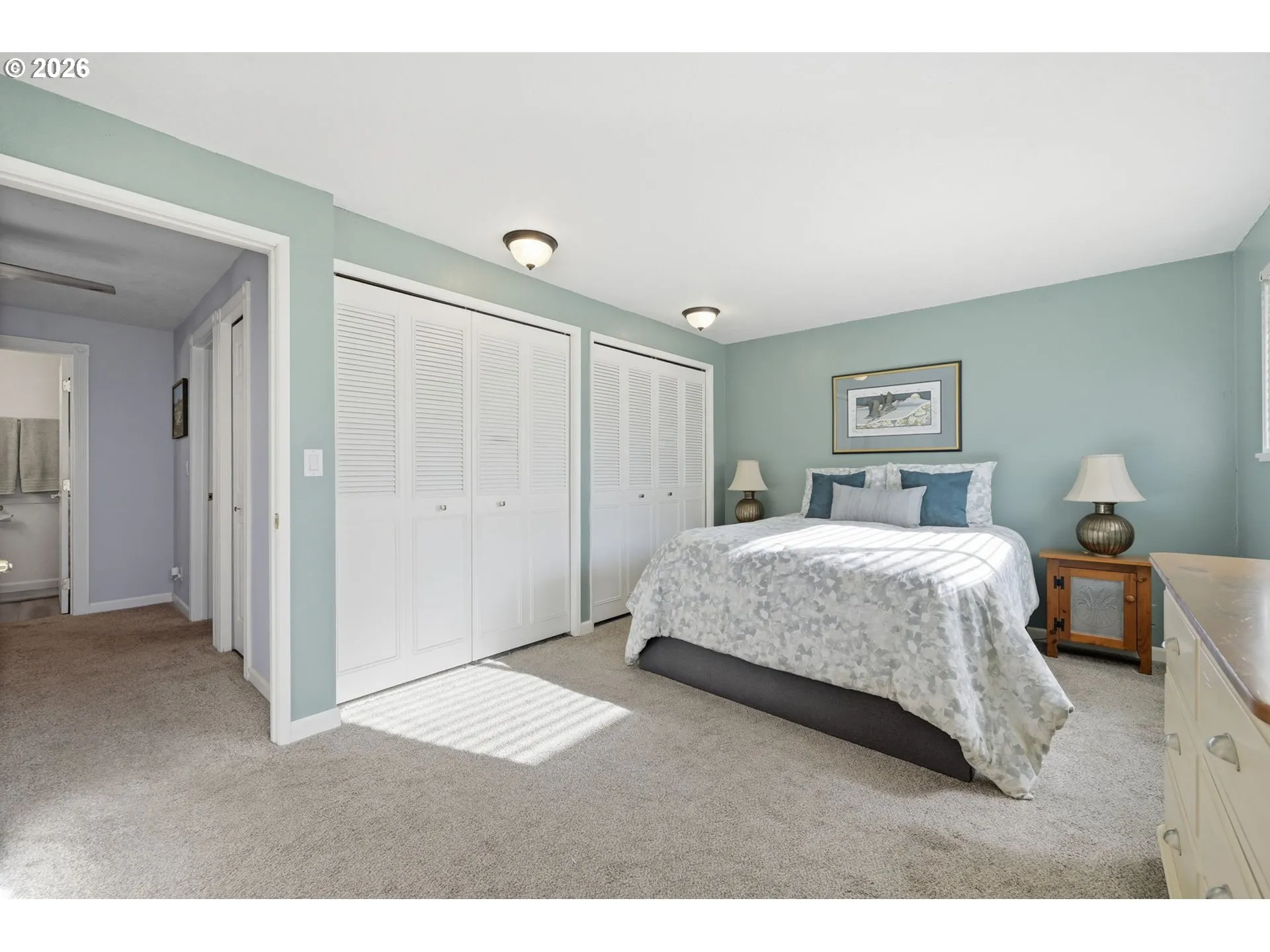 Bedroom, Primary