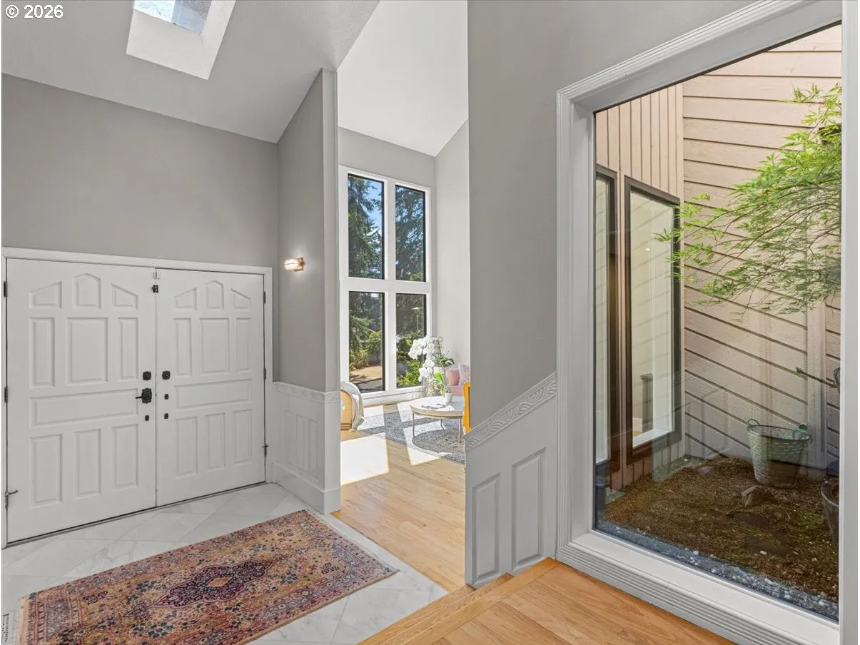 Entrance/Foyer