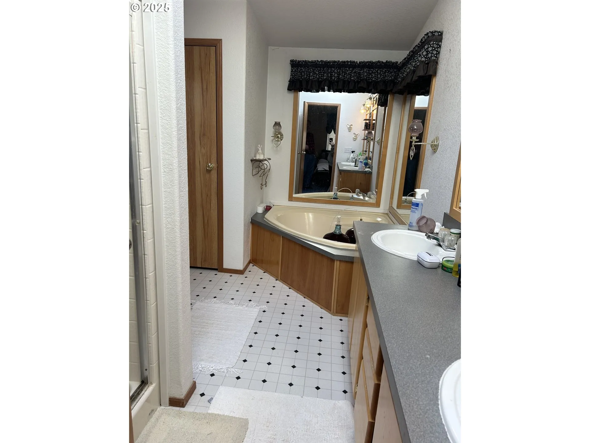 Bathroom, Attached-# 2