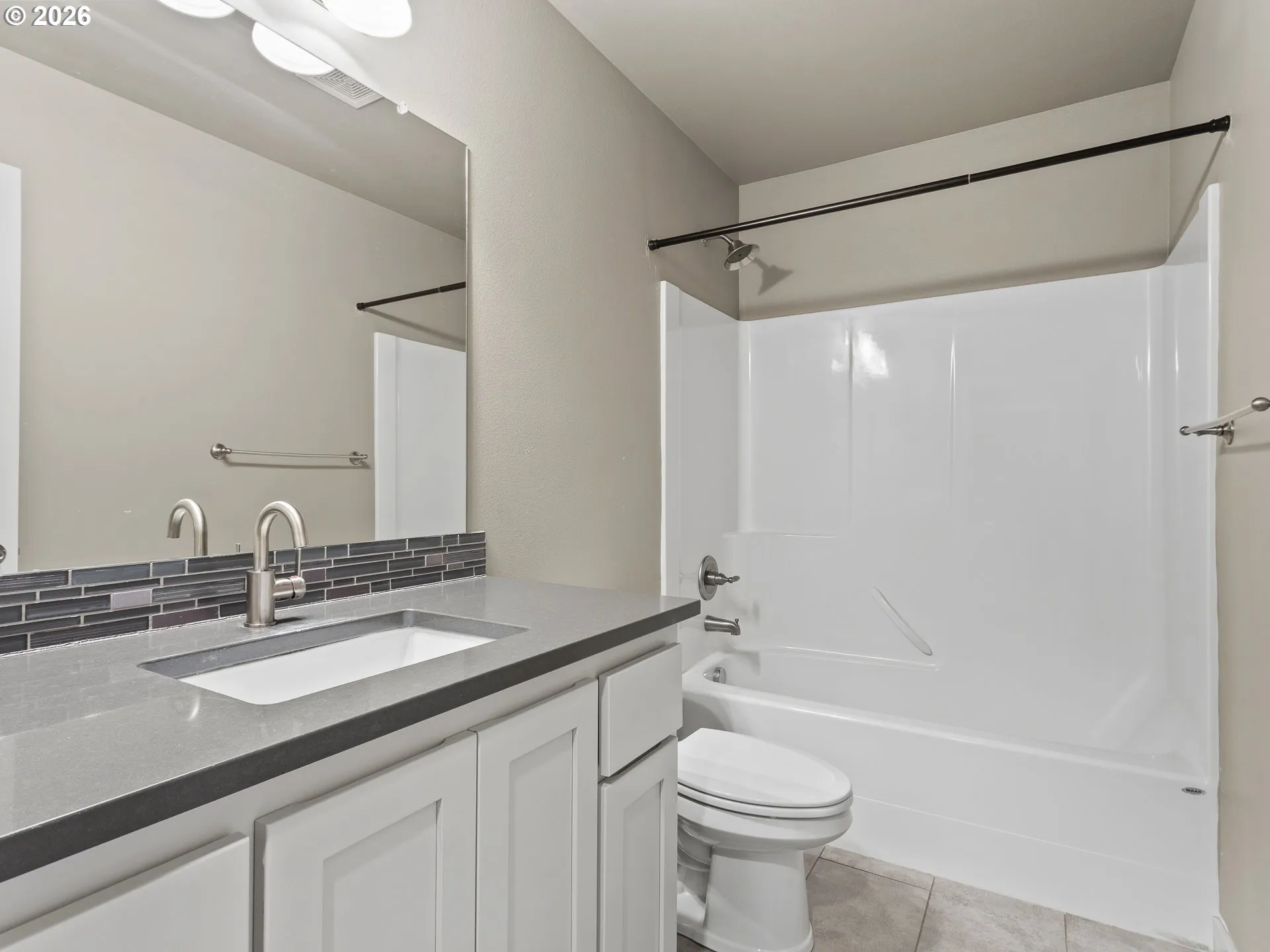Bathroom-Upper