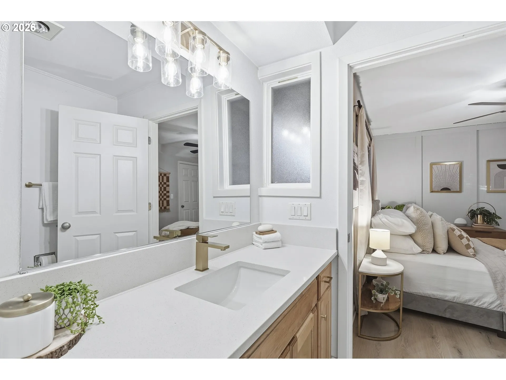 Primary Bedroom-Attached Bathroom