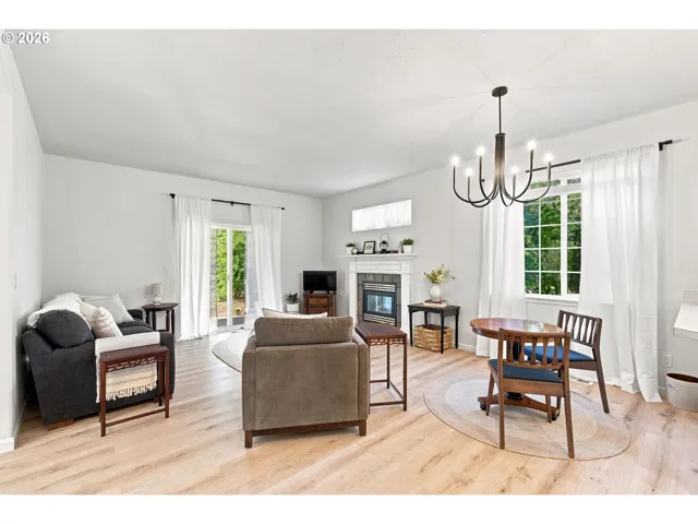 Living Room/Dining Room