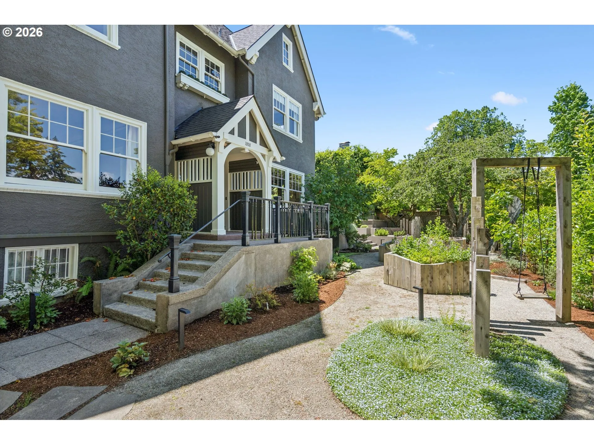Yard-Front