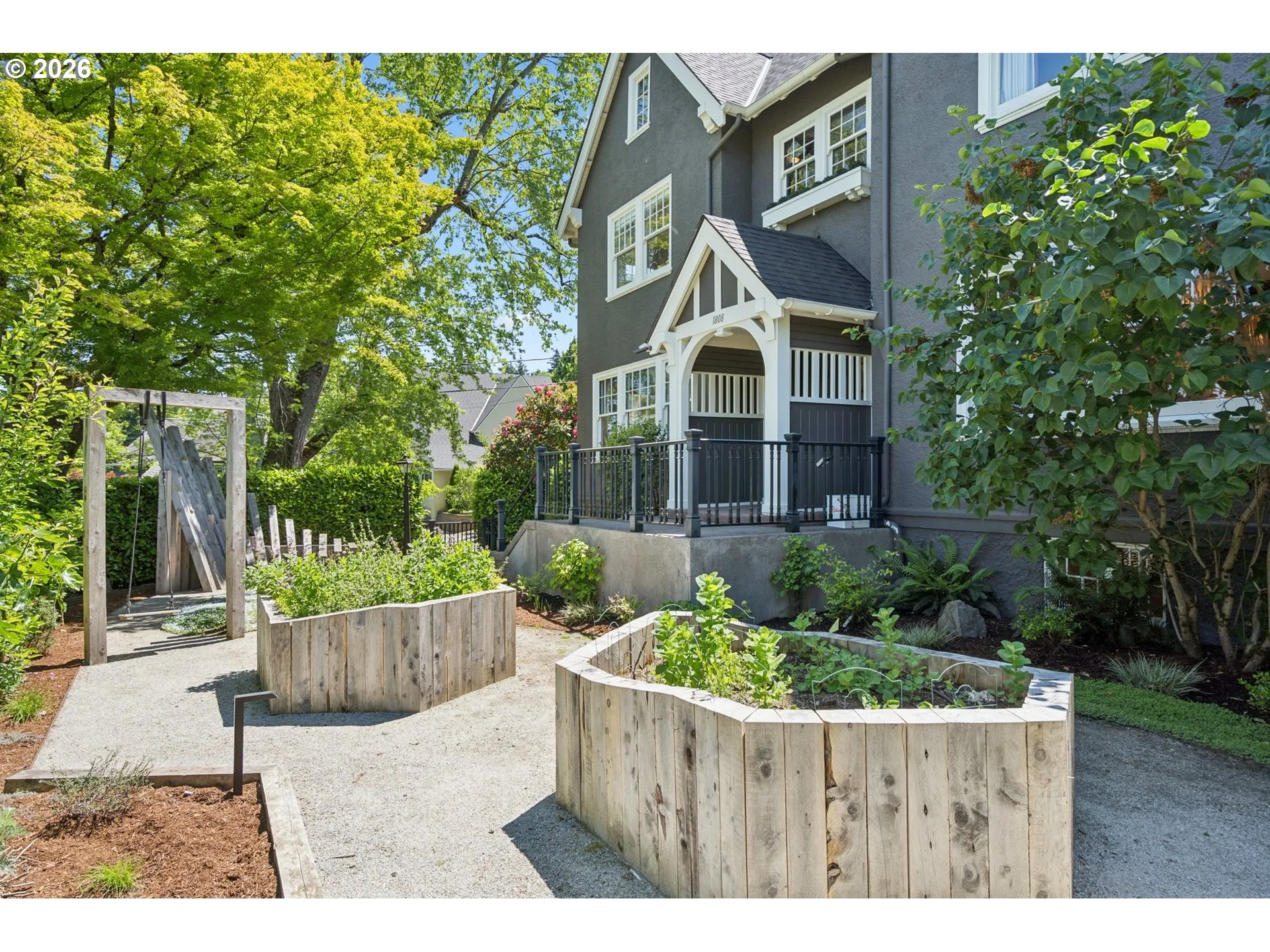 Yard-Front