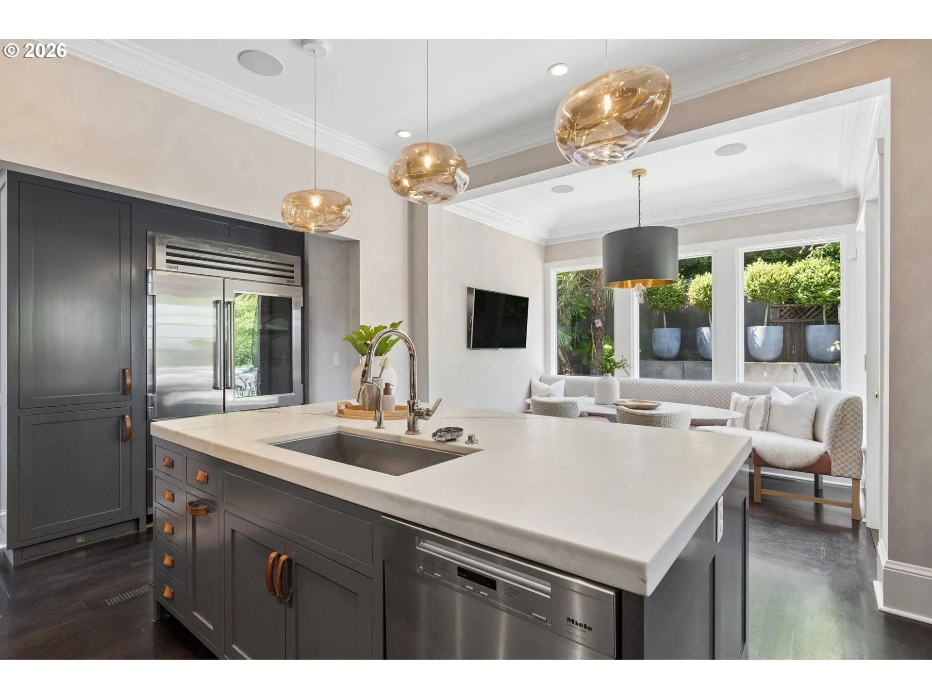 Kitchen-Island