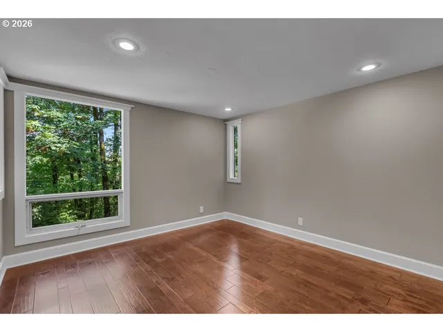 Bedroom-Upper