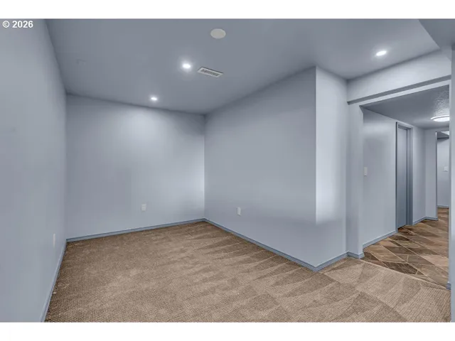 Bedroom-Lower