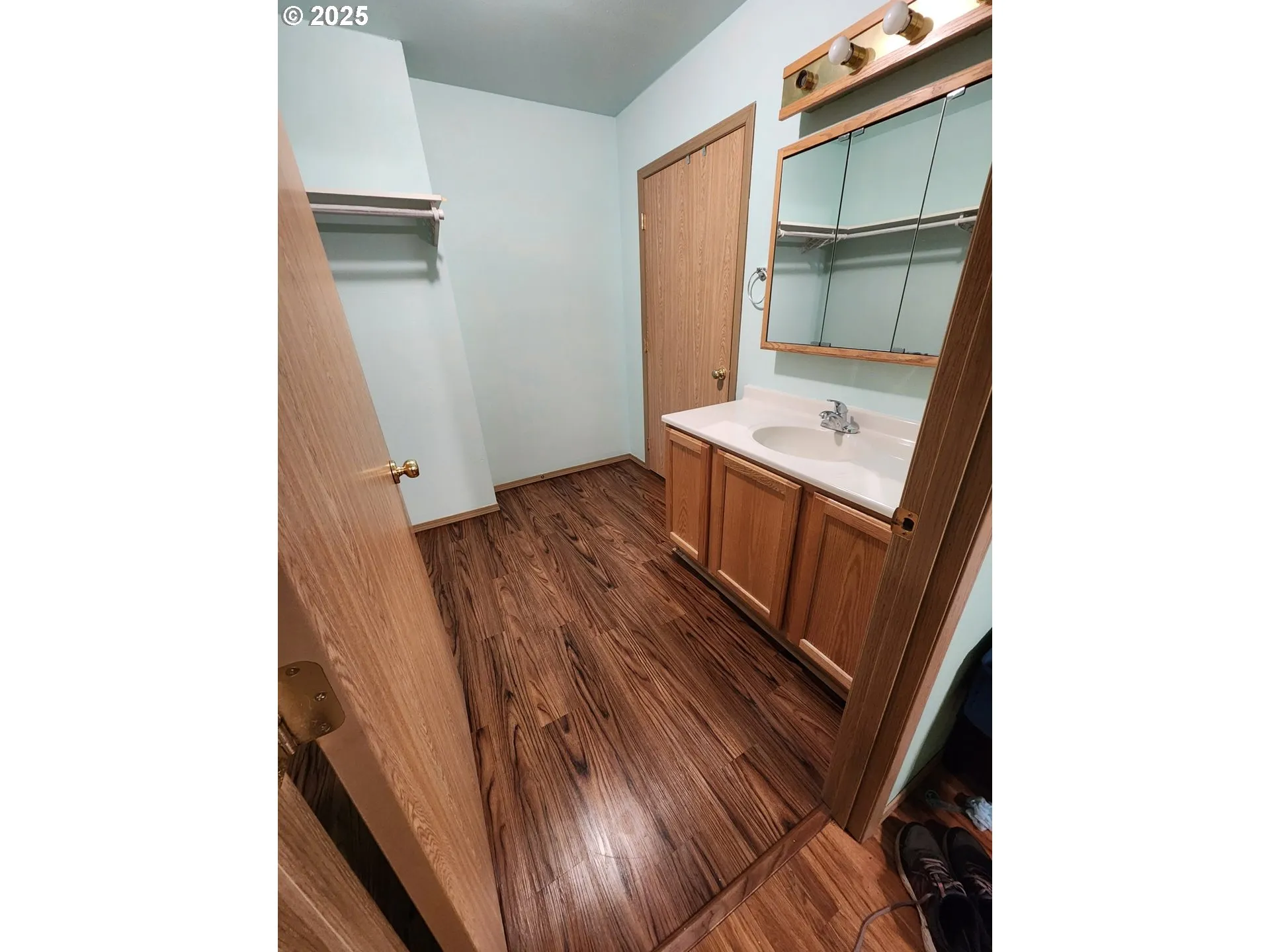 Bedroom, Primary-Walk-In Closet