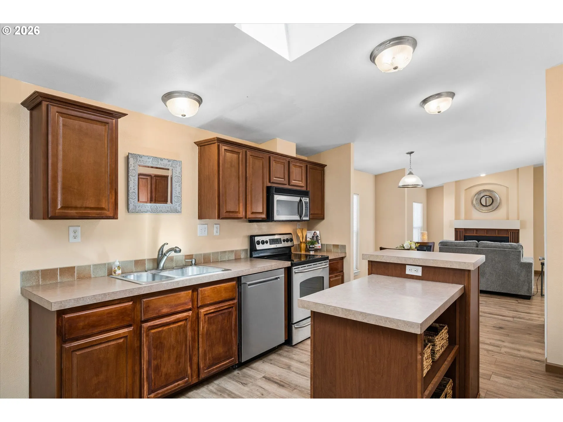 Kitchen-Island