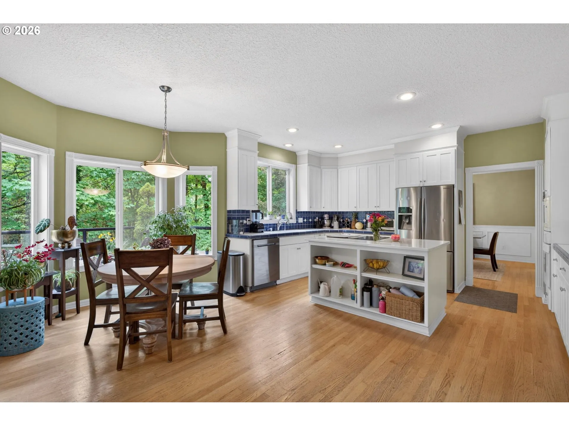 Kitchen/Nook-Eating Area