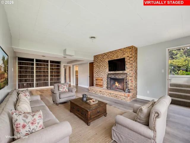 Family Room-Lower