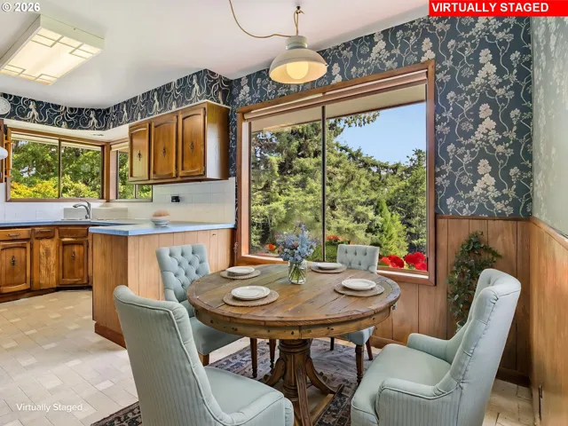 Kitchen/Nook