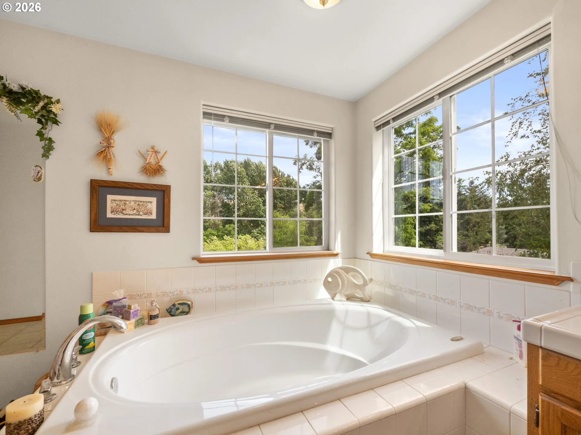 Owner's Suite Bathroom-Garden Tub
