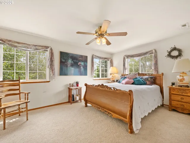 Bedroom, Owner's Suite