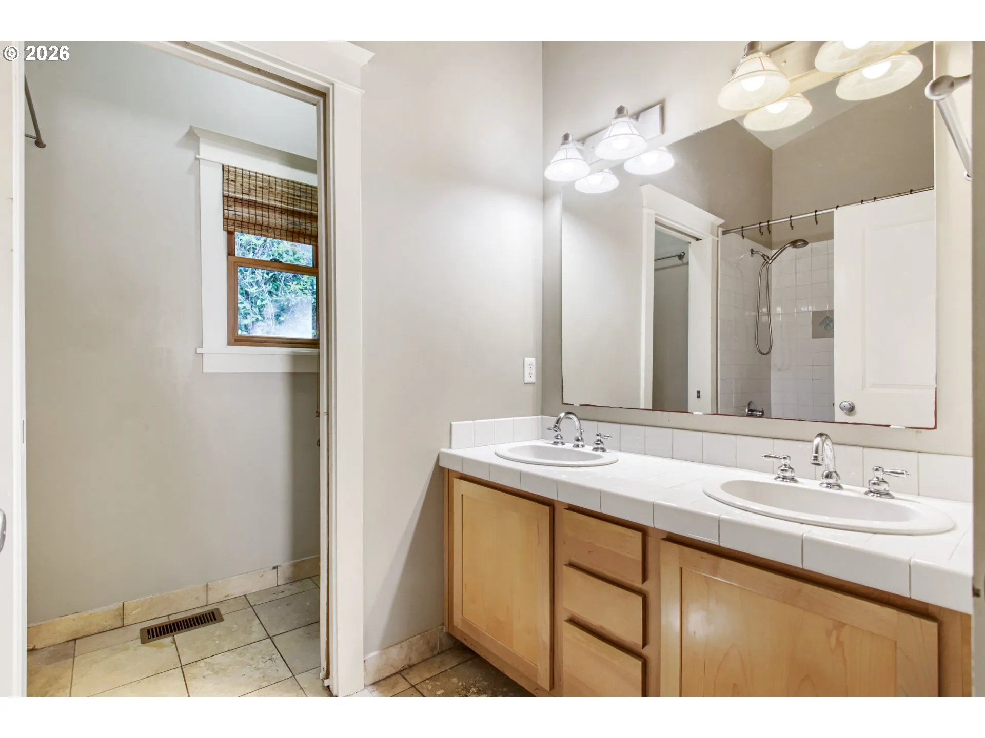 Bathroom, Attached-Double Sinks