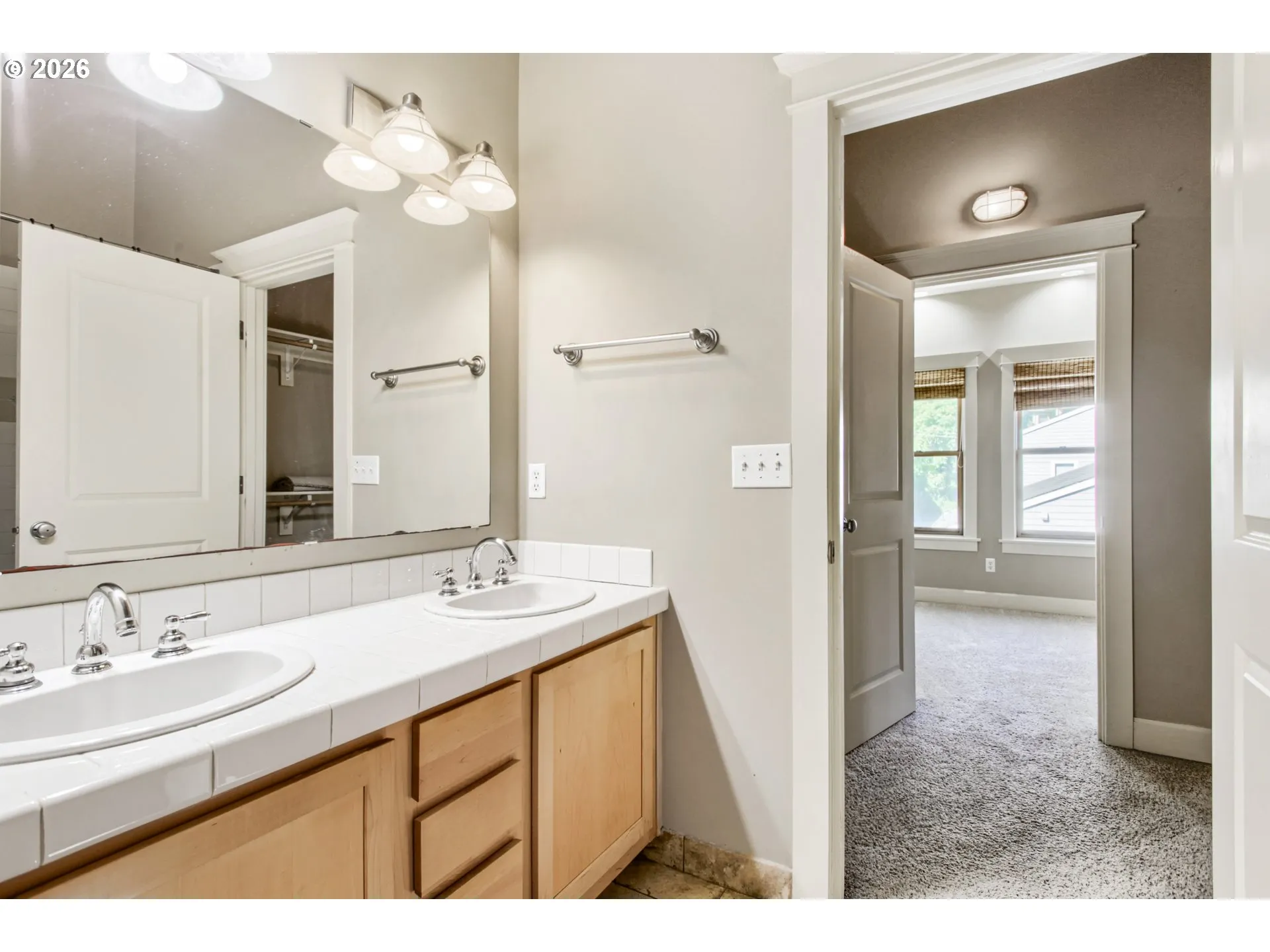 Bathroom, Attached