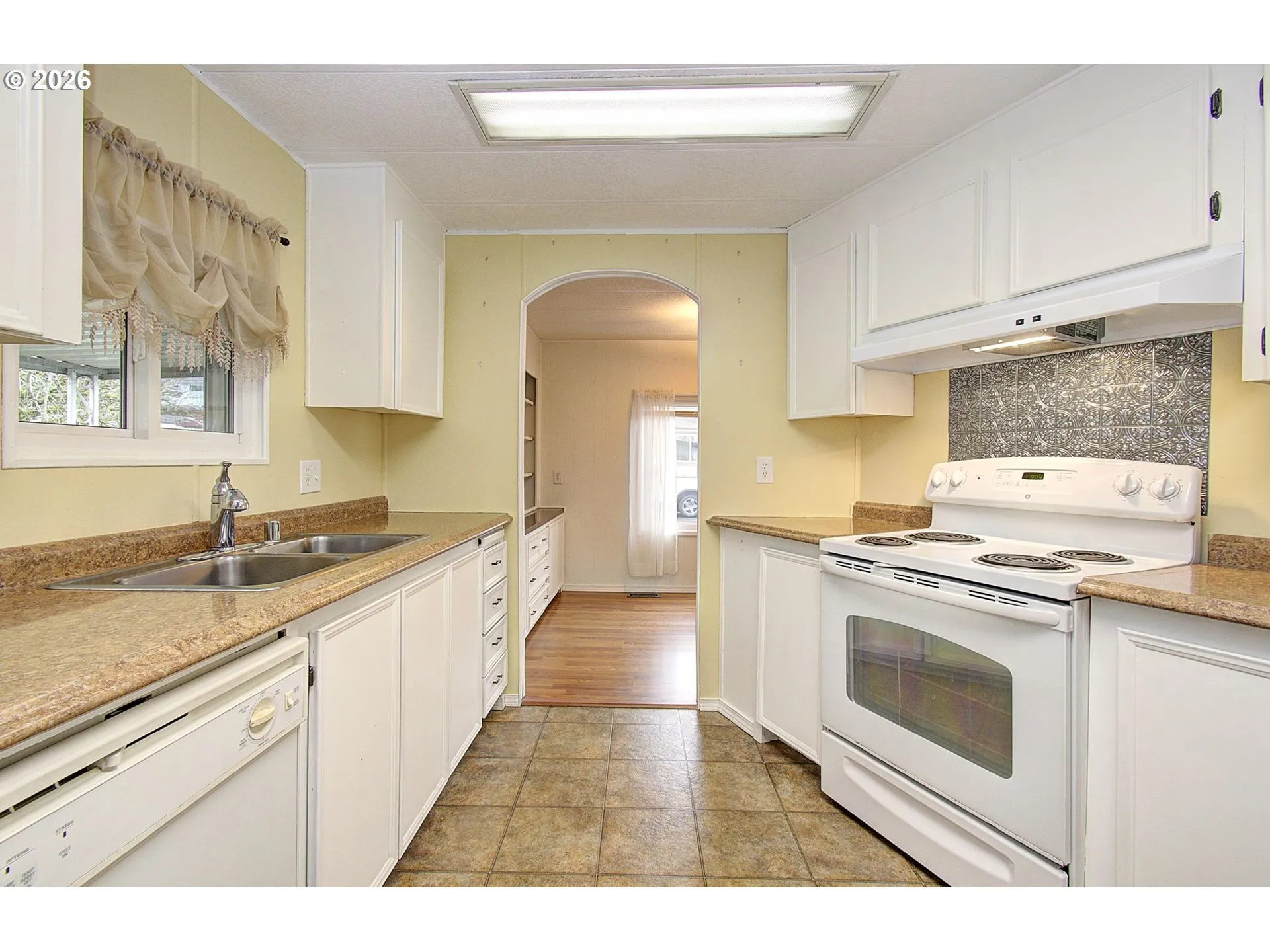 Kitchen-Oven
