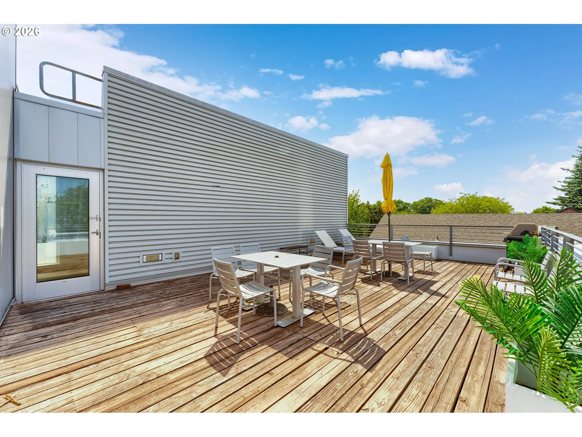 Deck-Upper