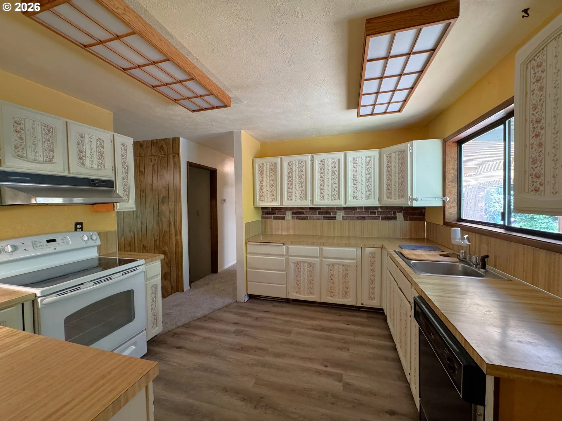 Kitchen-# 1