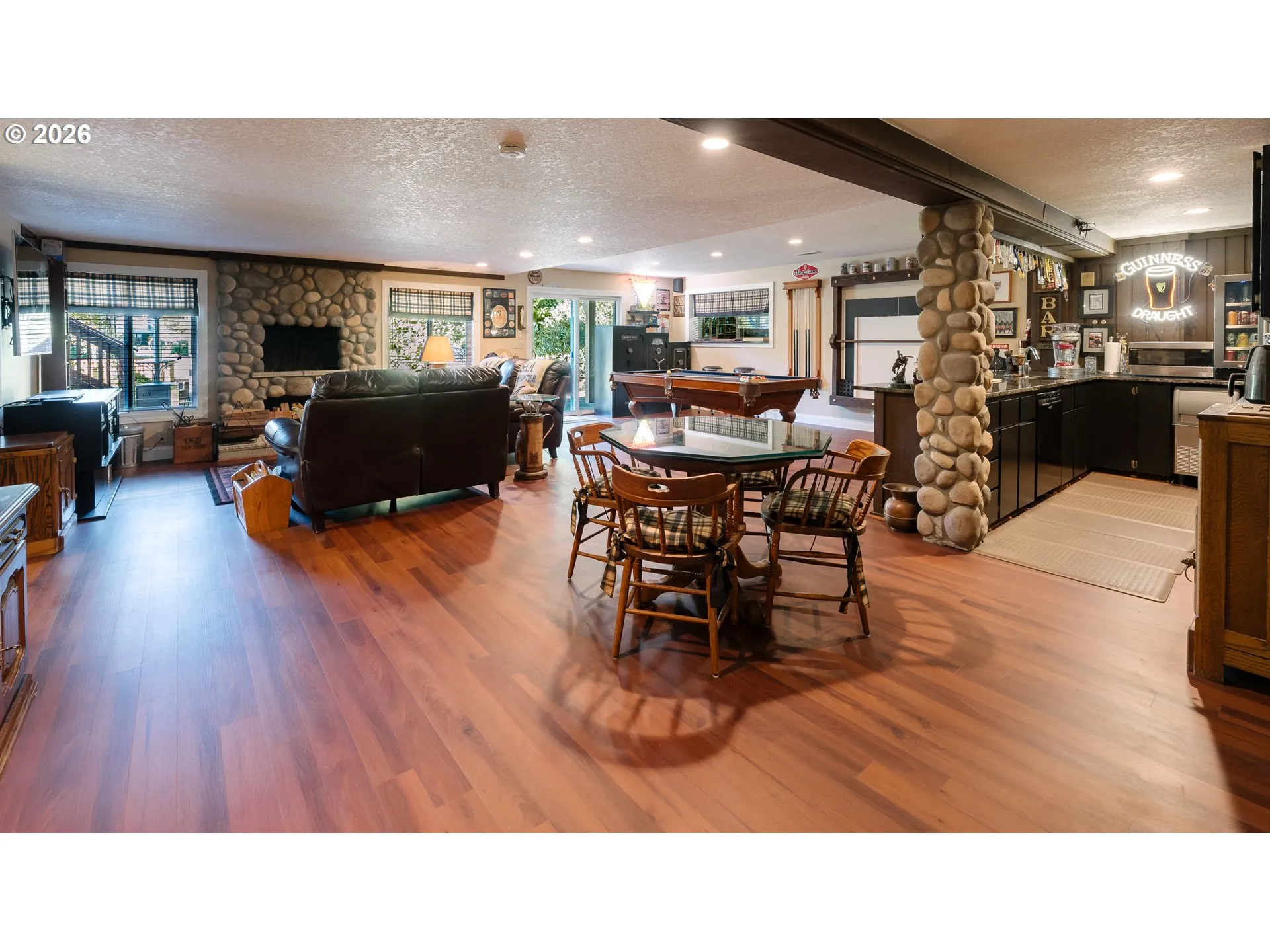 Kitchen/Living Room