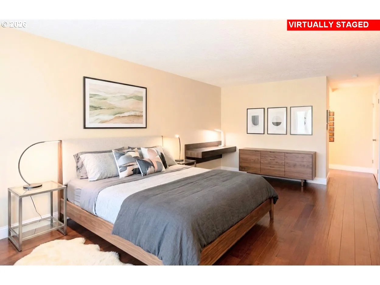 Owner's Suite Bedroom-Main