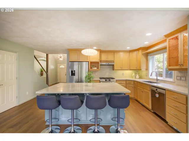 Kitchen-Island