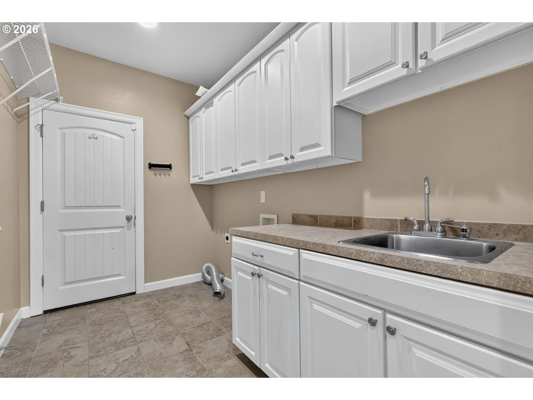 Laundry-Main