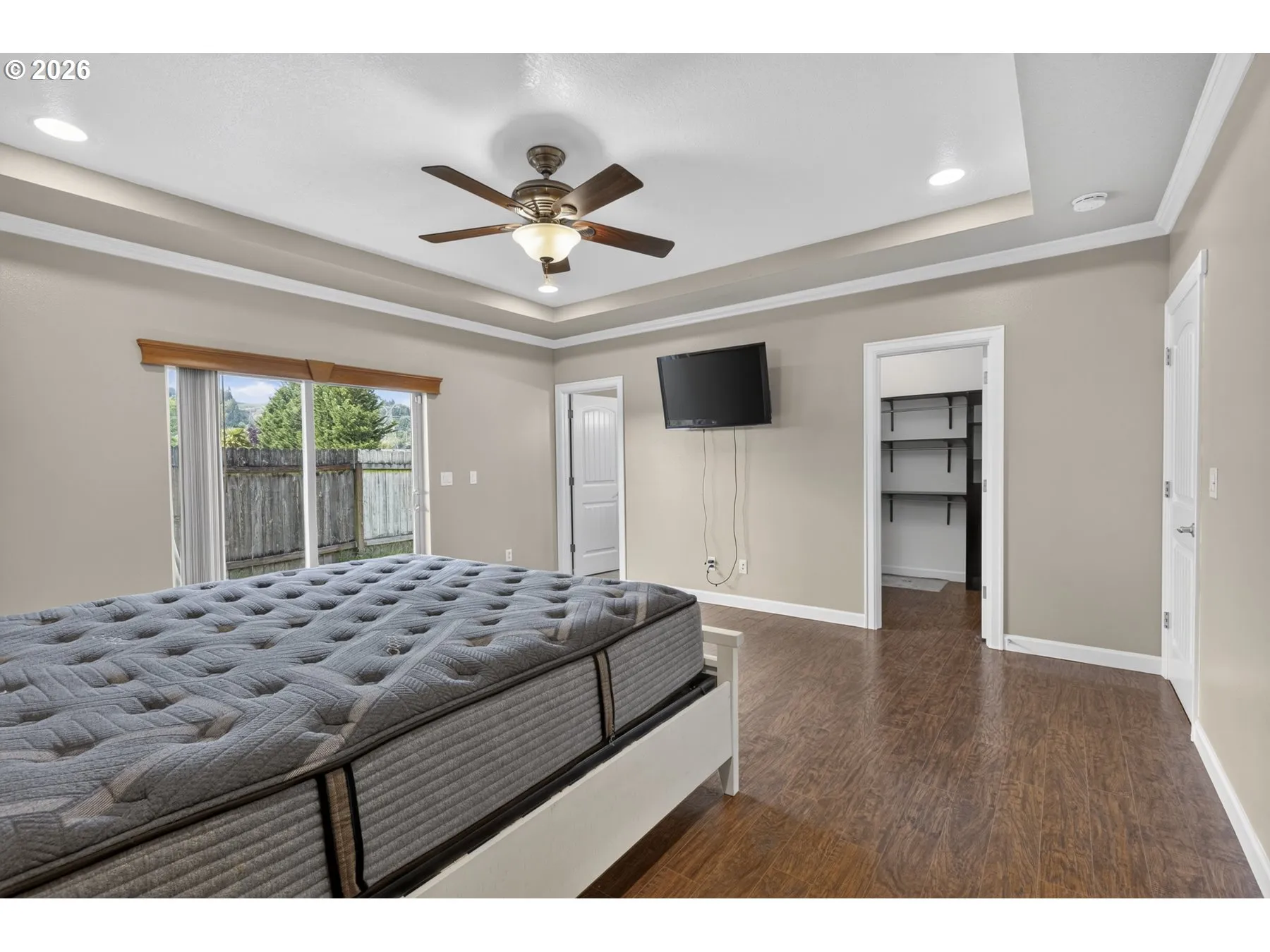 Bedroom, Owner's Suite-Walk-In Closet