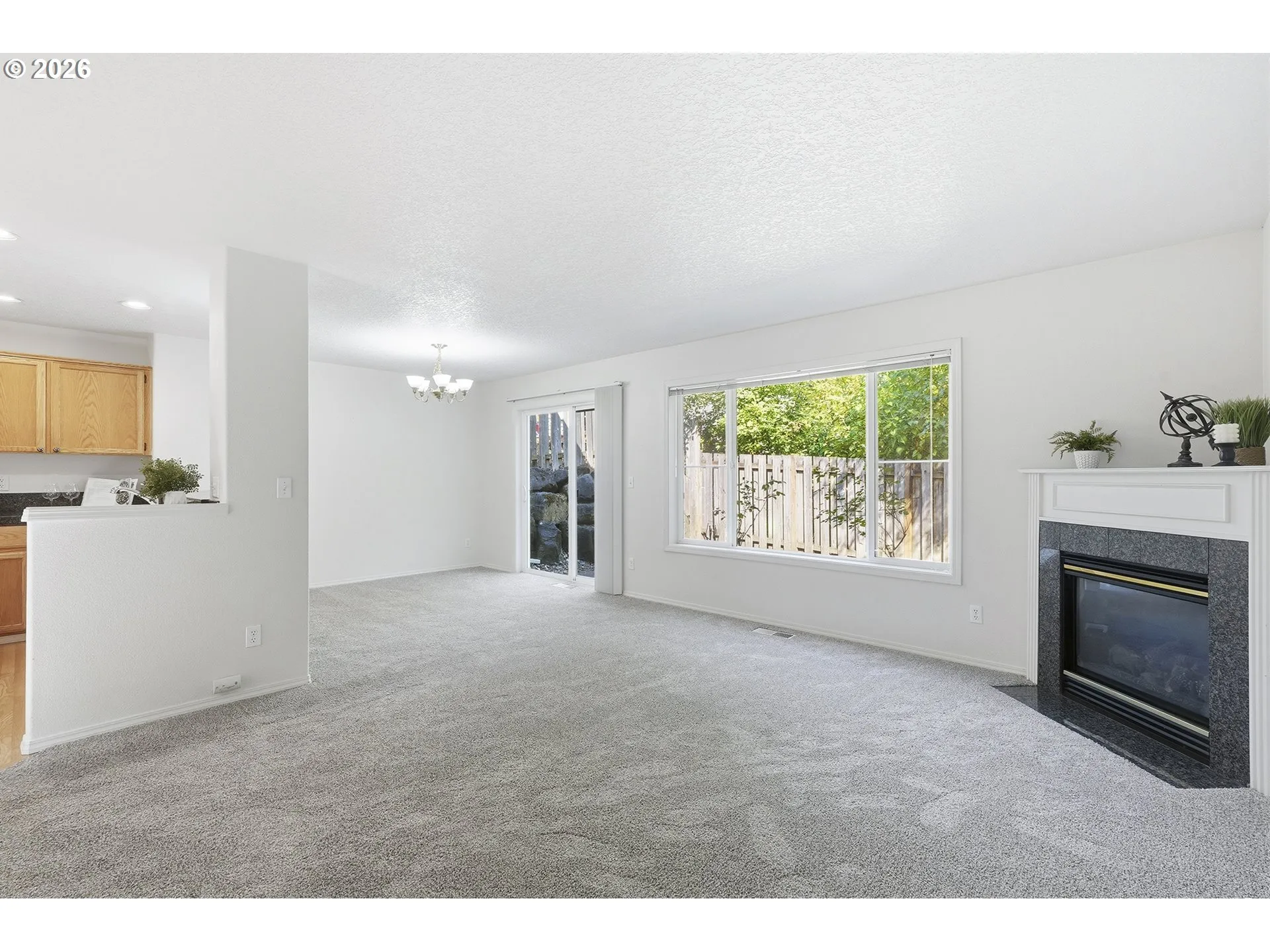 Living Room/Dining Room