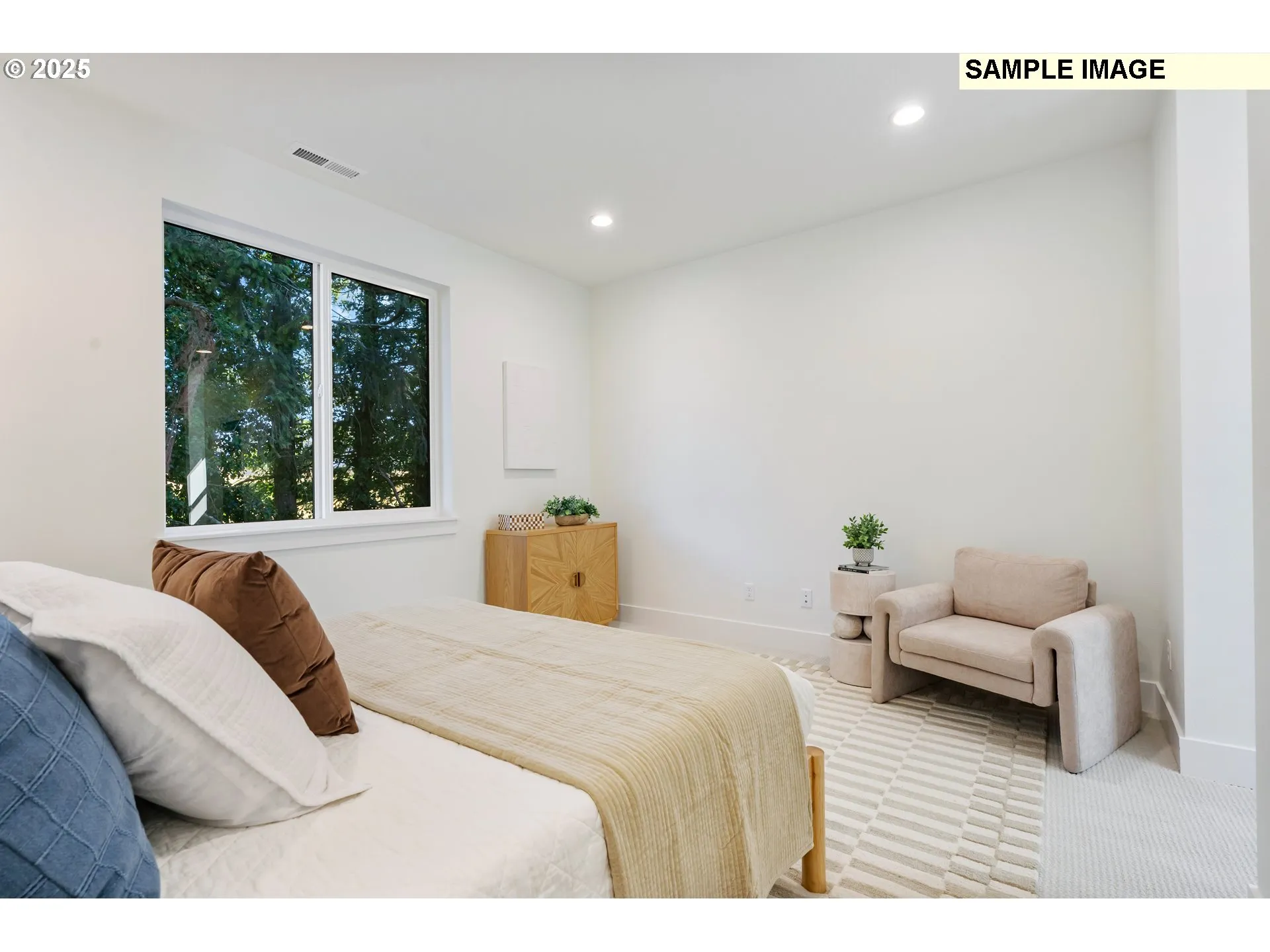 Owner's Suite Bedroom-Upper
