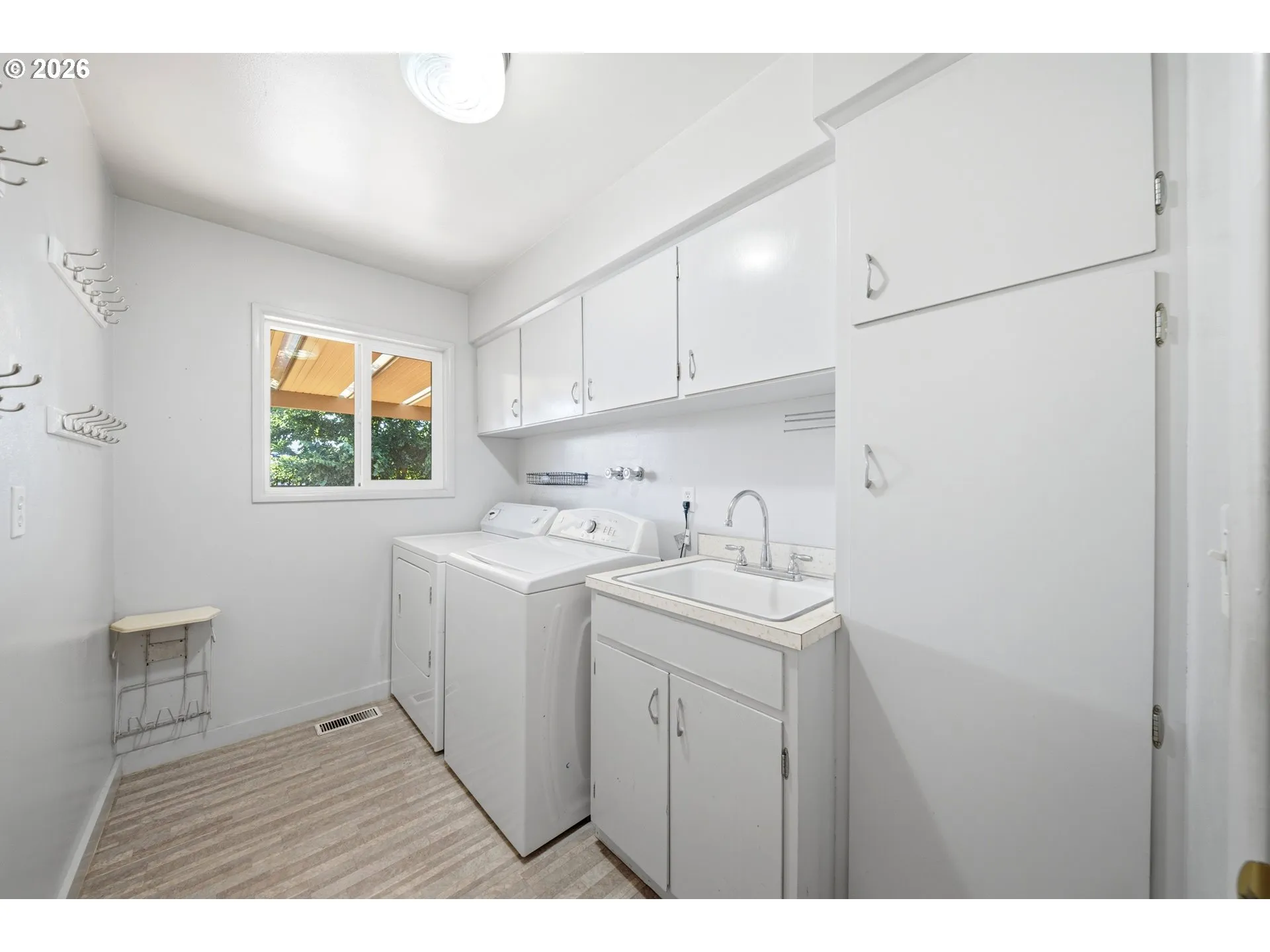 Laundry-Main