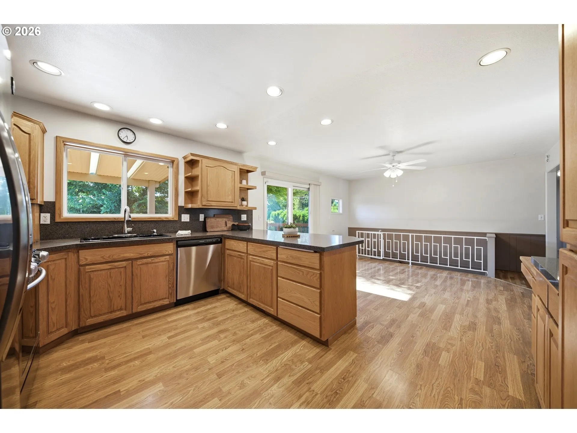Kitchen/Nook-Eating Area