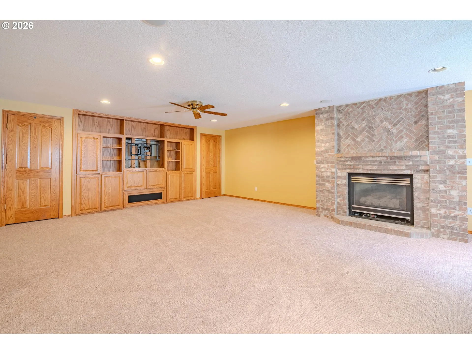 Family Room-Lower