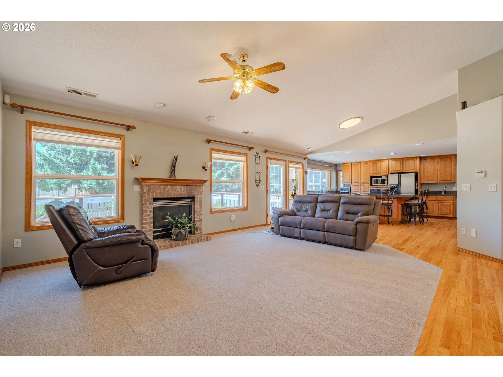 Living Room-Vaulted Ceilings