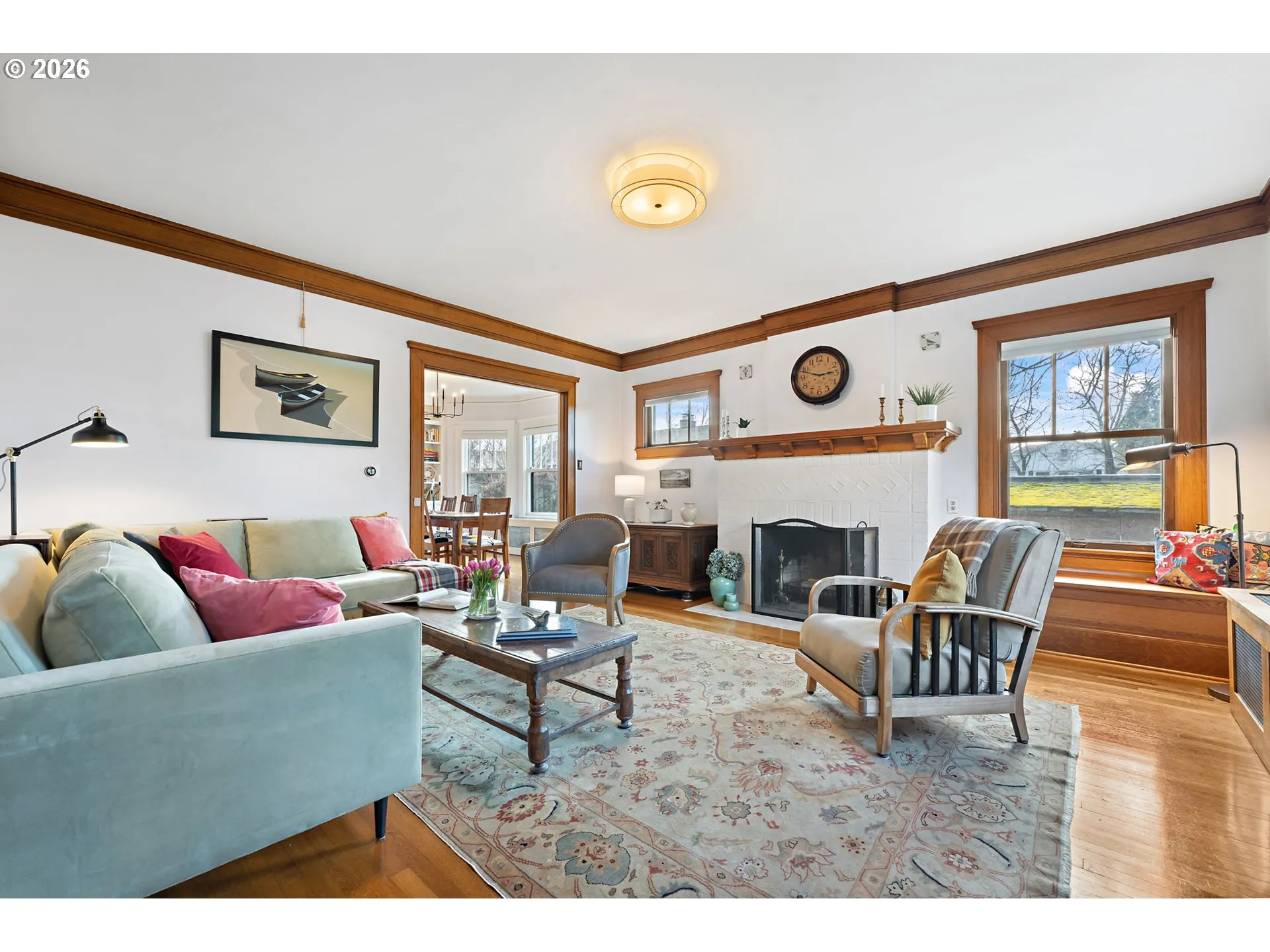 Living Room-Fireplace