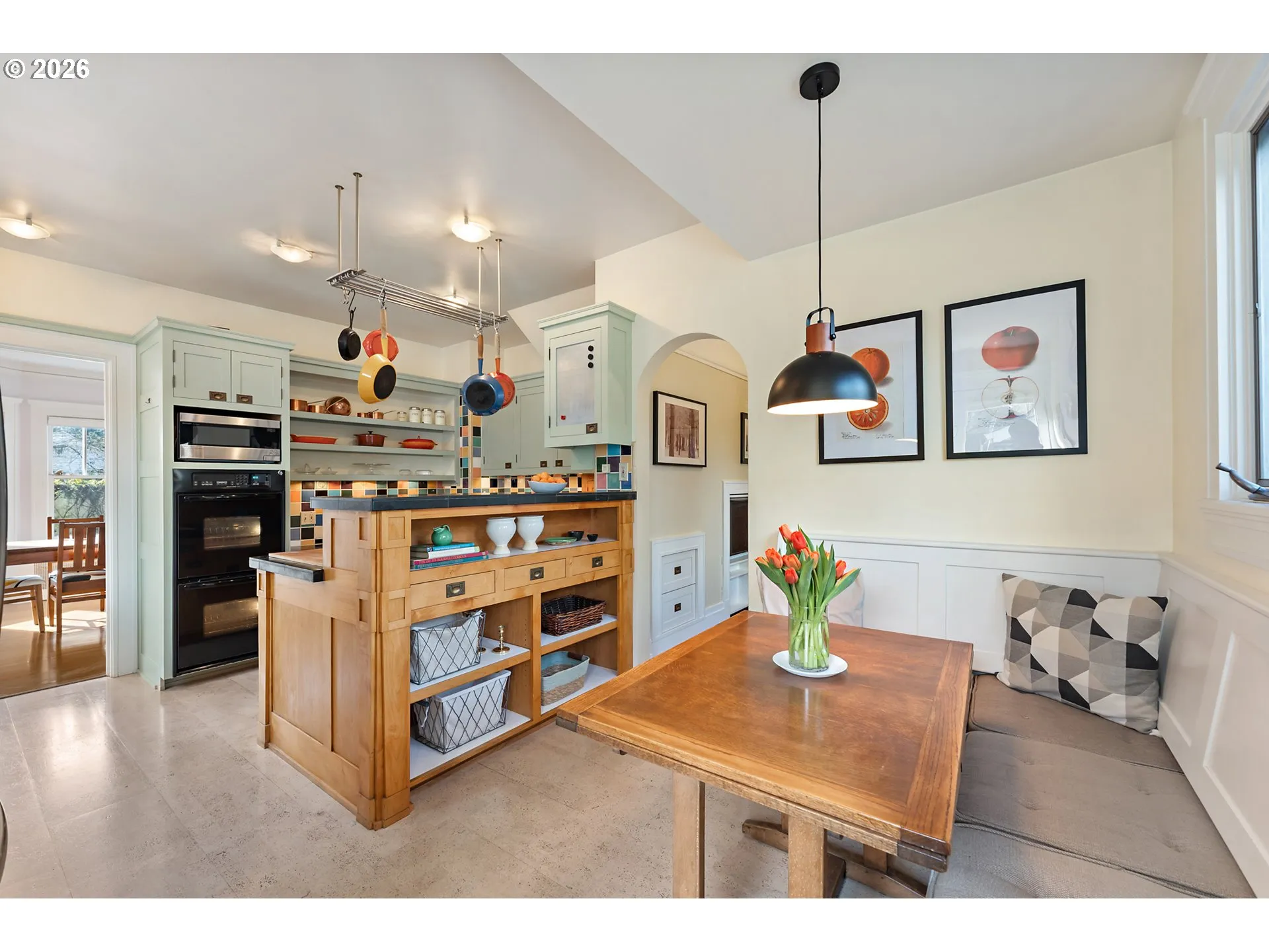 Kitchen/Nook-Eating Area